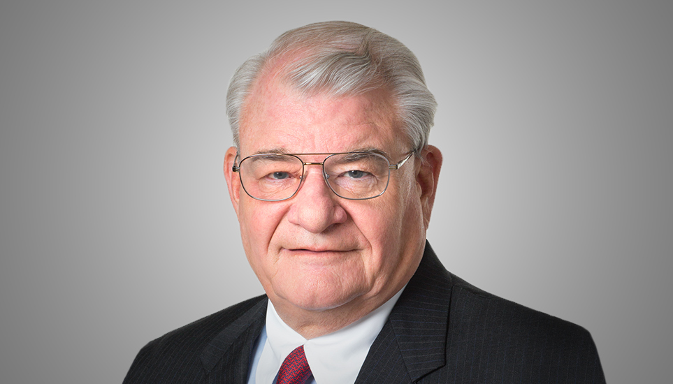 罗伯特B.库茨退休执行副总裁，电子系统洛克希德马丁公司